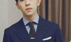 中国娱乐圈吃瓜男星小说,揭秘吃瓜男星的逆袭之路